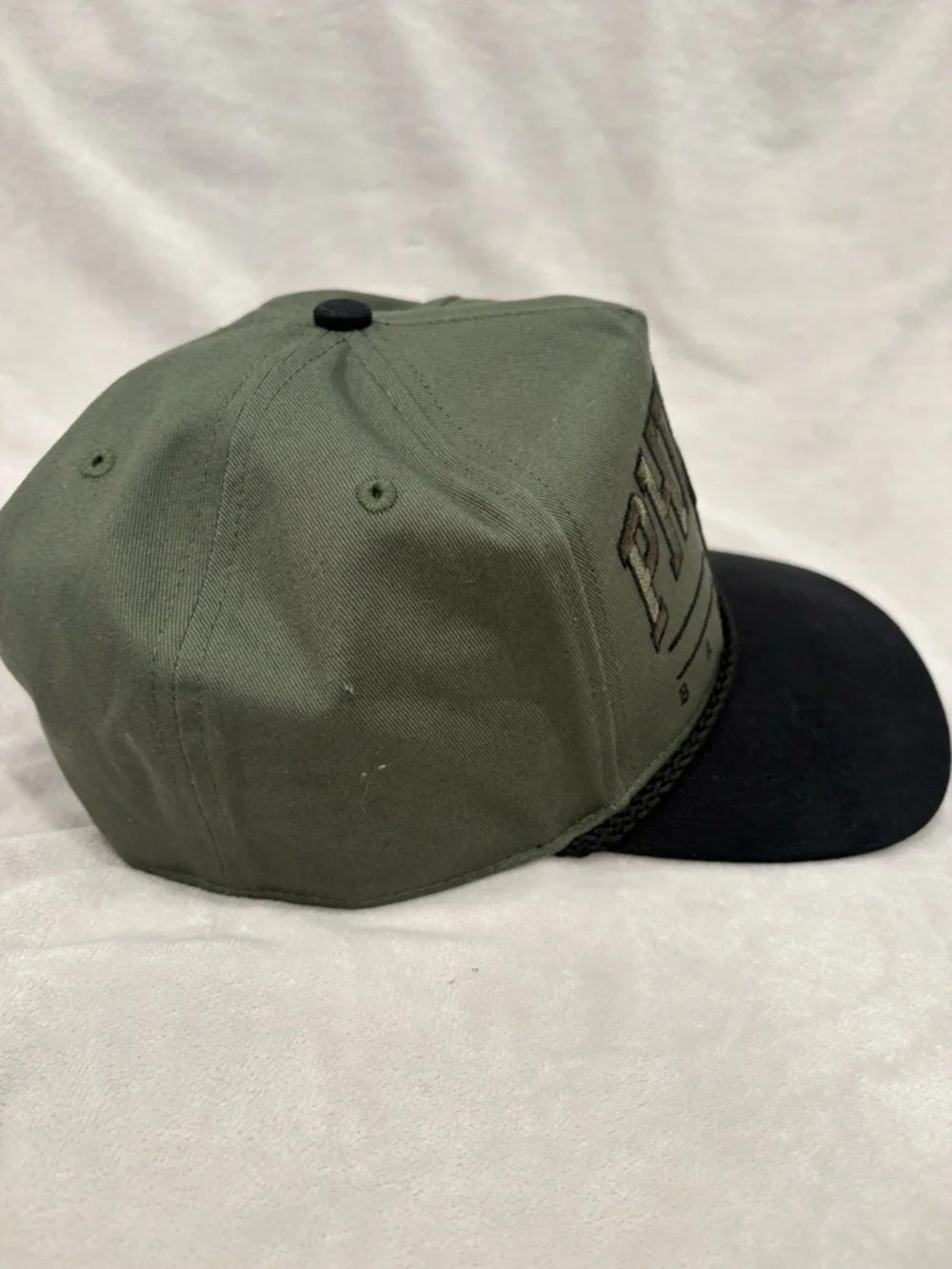 ‘Phillies 47 Brand Olive and Black Interior Snapback Hat - Picture 4 of 6